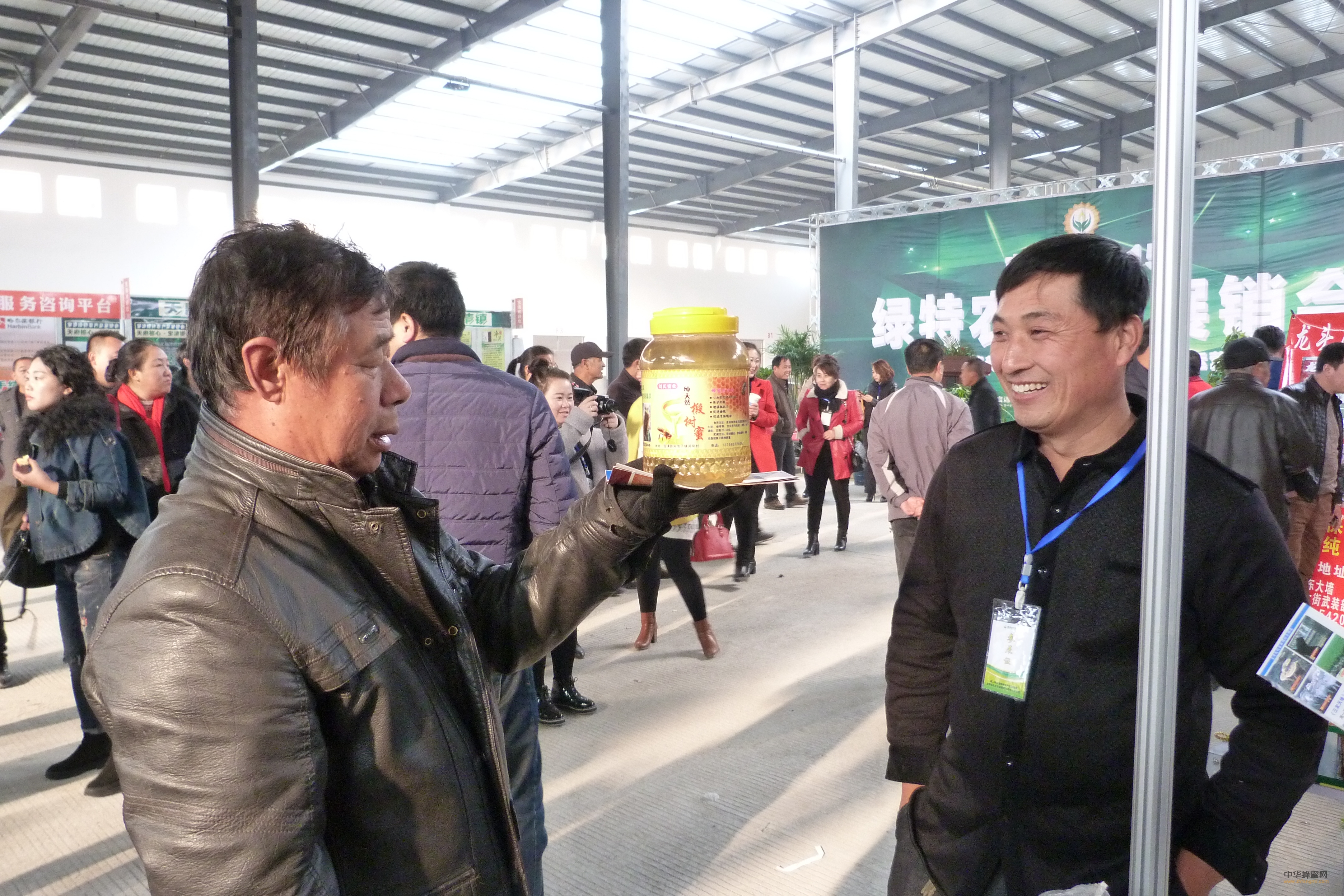 養(yǎng)蜂人 劉尚才 東北黑蜂 養(yǎng)蜂