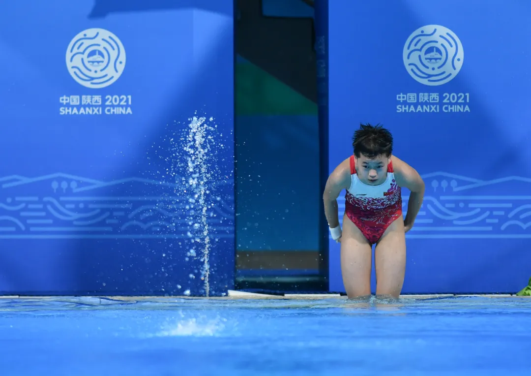 祝賀！全紅嬋10米臺(tái)摘金